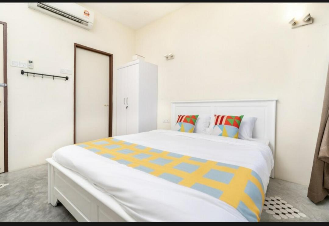 Batu Ferringhi Luxury Seaview Suite - 3Br 외부 사진