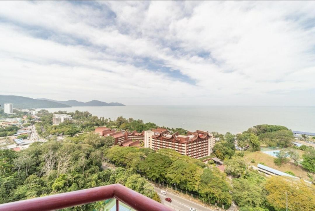 Batu Ferringhi Luxury Seaview Suite - 3Br 외부 사진