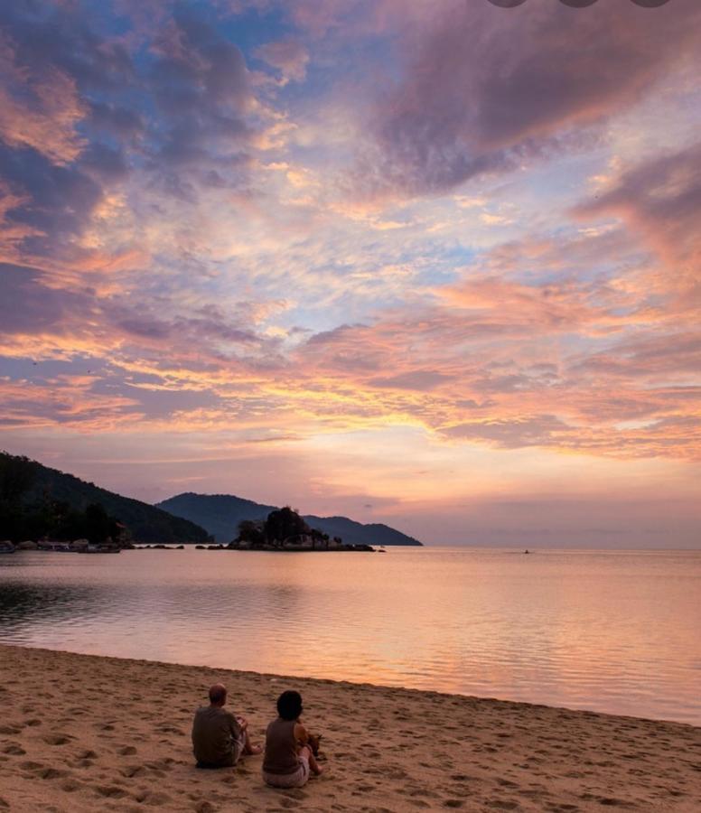 Batu Ferringhi Luxury Seaview Suite - 3Br 외부 사진