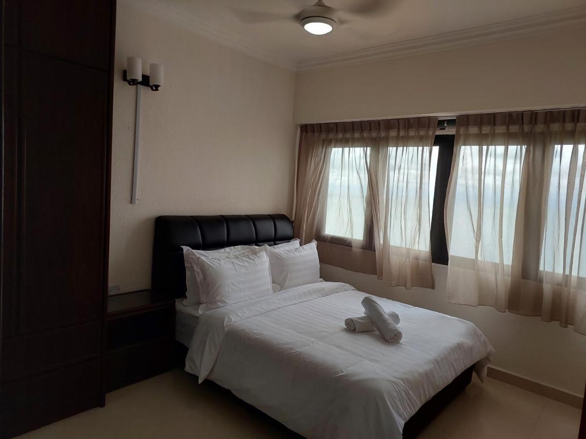 Batu Ferringhi Luxury Seaview Suite - 3Br 외부 사진